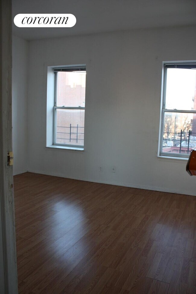 30-16 38th Ave, Long Island City, NY 11101 - photo 7