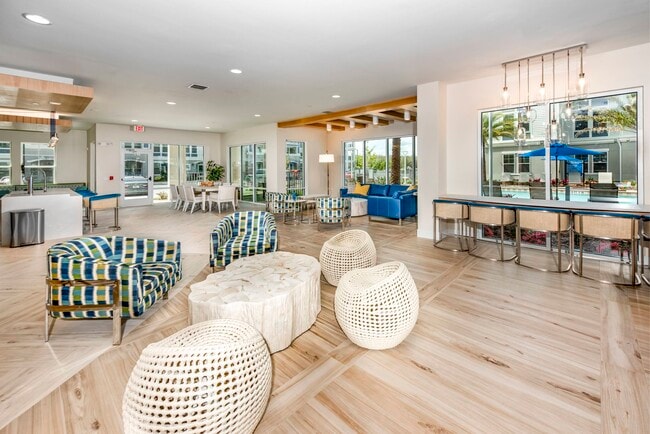 Magnolia Square, Kissimmee, FL 34741 - photo 2