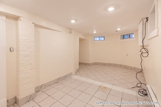 126 Day St unit 1, Jamaica Plain, MA 02130 - photo 4