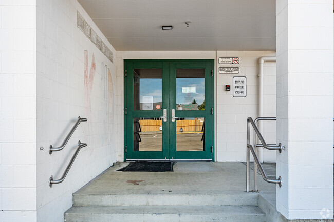 Emerson Elementary School is a public school and part of the Hoquiam School District.