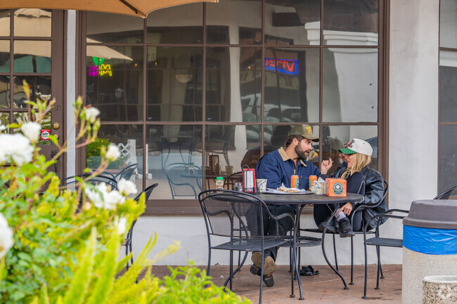 You can find many places that offer outdoor dining around and near Forest Cove.