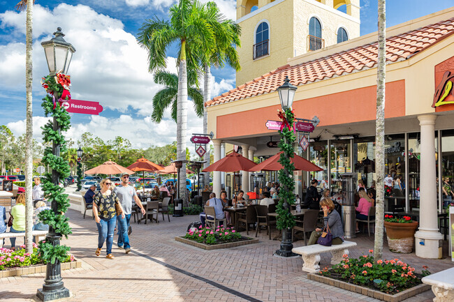Miromar Outlets has several restaurants with outdoor seating near Bella Terra in the City of Estero