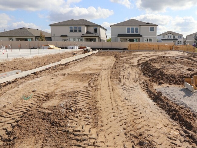 3136 Fall Harvest Dr, Zephyrhills, FL 33540 - photo 2