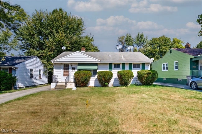 724 Laclede Dr, Youngstown, OH 44502 - photo 3