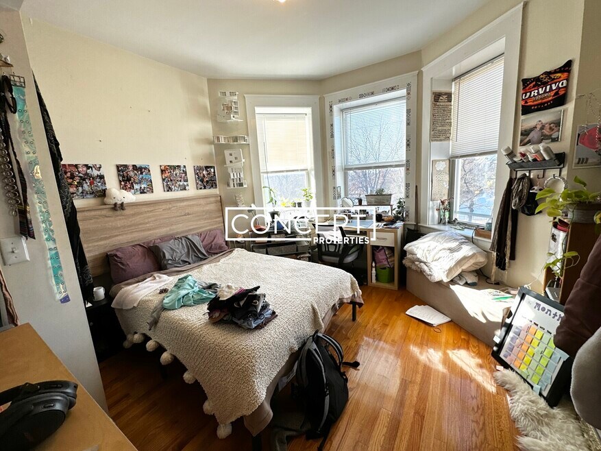 84 Fenway unit 31, Boston, MA 02115 - photo 1