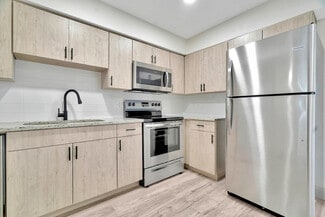 8731 N 30th St, Tampa, FL 33604