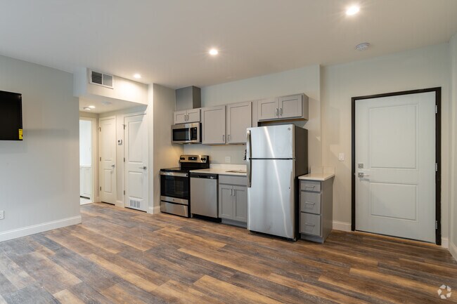 The Debora, Detroit, MI 48202 - photo 2