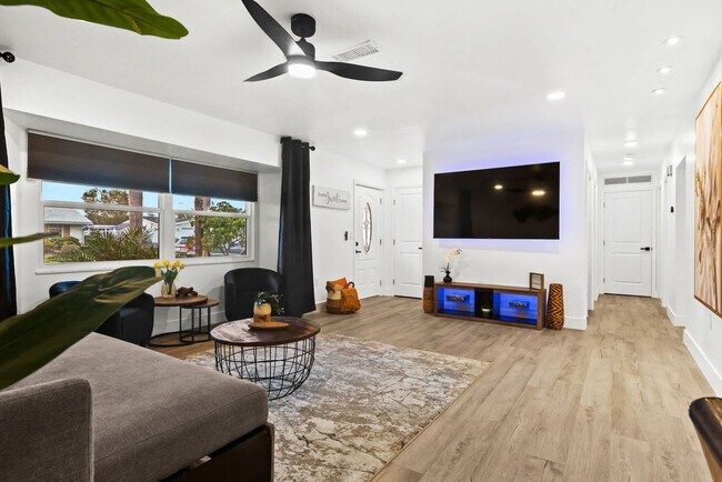 1311 Cypress Ave unit ID1346495P, Venice, FL 34285 - photo 3