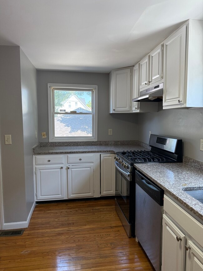 21 Blakeville St unit 21 Blakeville Street, Dorchester, MA 02121 - photo 4