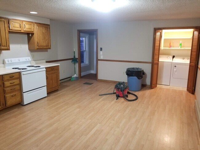 47 Main St unit 2, Mercer, ME 04957 - photo 3