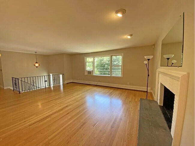 299 Mill St, Newtonville, MA 02460 - photo 6