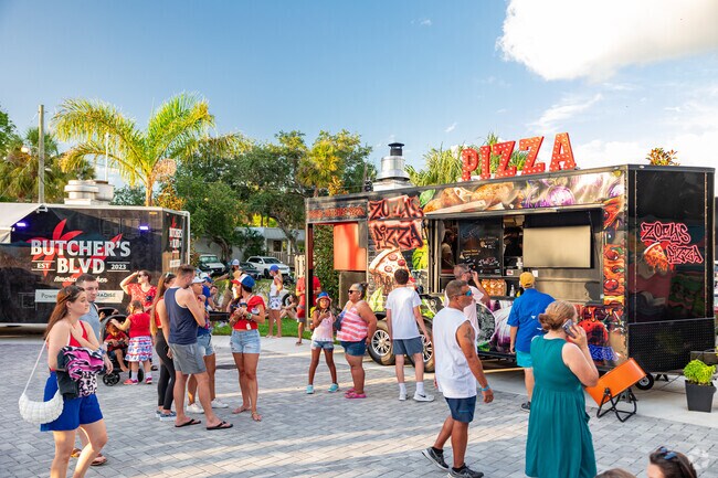 Red, White & Rooftop in Central Bonita Springs features a variety of food and beverage trucks.