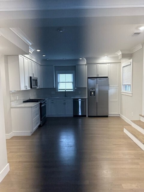 2 Rossmore Rd Unit 1, Boston, MA 02130