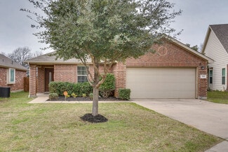108 Durango Dr, Cross Roads, TX 76227