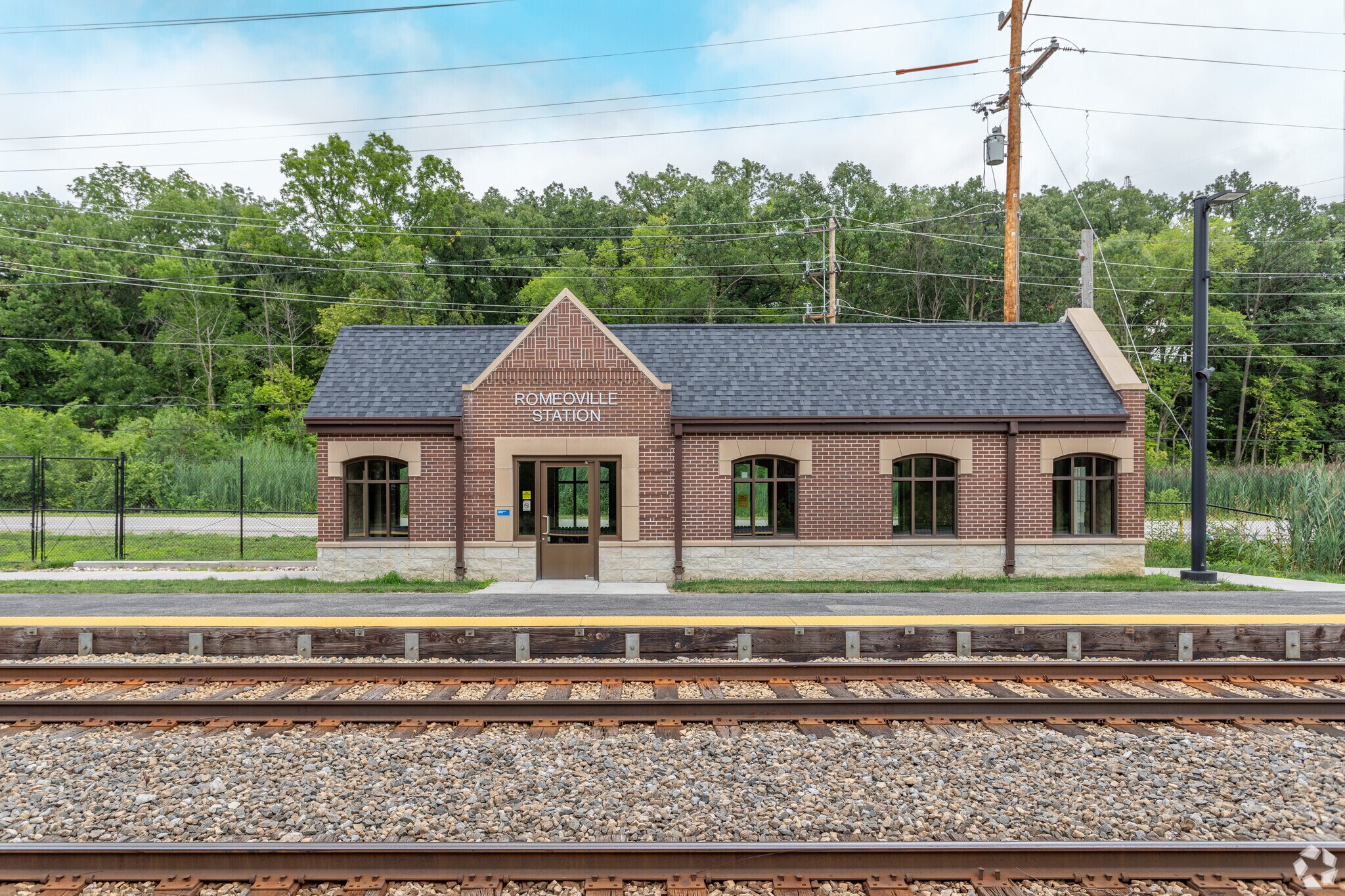 The Romeoville Metra Station can take residents of Wesglen to Chicago.