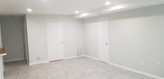 307 College Dr, Edison, NJ 08817