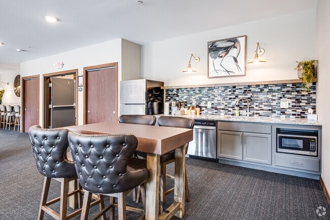 Glenfield Park Estates, Blaine, MN 55449 - photo 3