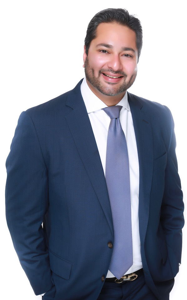 Agent Photo