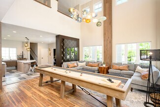 1900 Sestri Ln, Petaluma, CA 94954