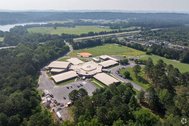 Lafayette Middle School is a public secondary school in Walker County.
