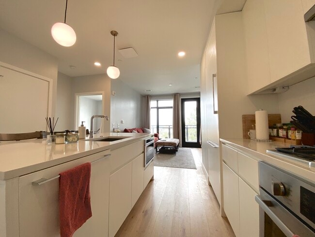 24 Saint Germain St unit 1, Boston, MA 02115 - photo 4