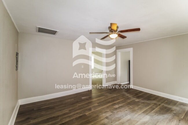 702 W Church St, Fort Valley, GA 31030 - photo 4