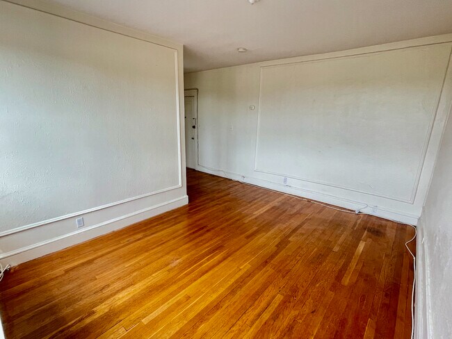 2003 Commonwealth Ave unit 27, Brighton, MA 02135 - photo 4
