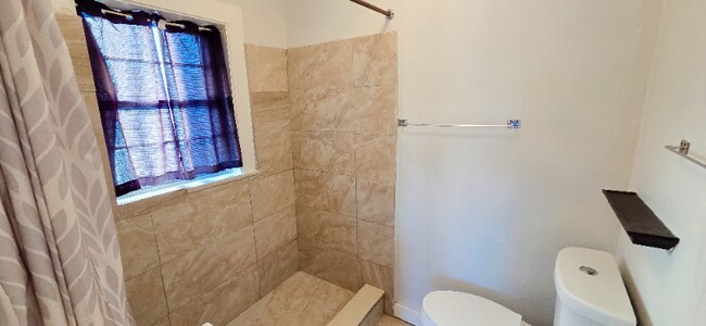 306 Taylor Ave unit A, Daytona Beach, FL 32114 - photo 5