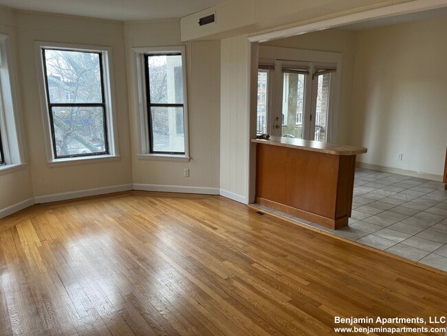 1157 Commonwealth Ave unit 4, Allston, MA 02134 - photo 3
