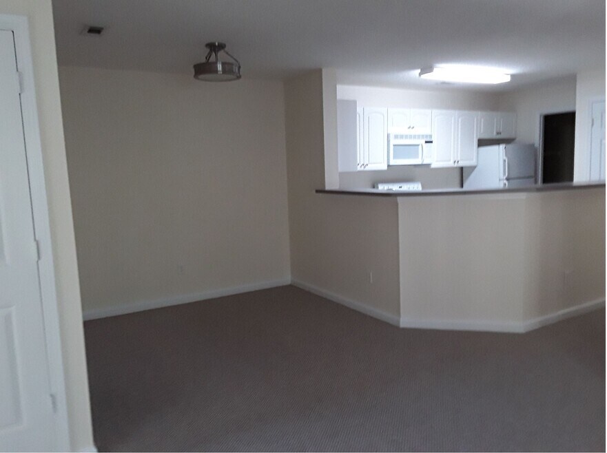 Dining room adjacent to kitchen