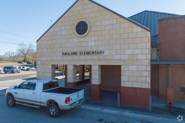Ragland Elementary is where your elementary age children can attend.