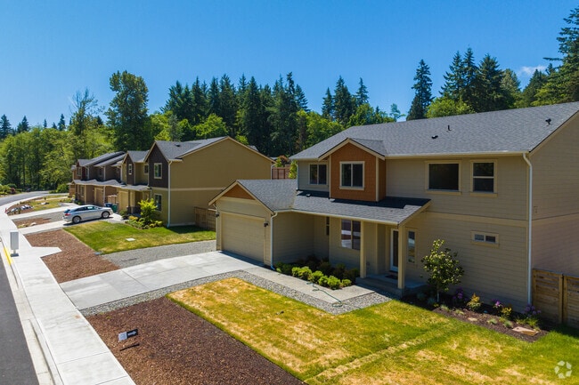 Beautiful new homes in Lakeland North.