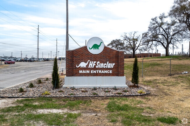 HF Sinclair is a large oil refinery in El Dorado.