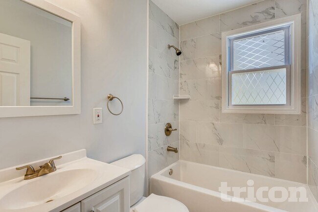 3523 Sussex Rd, Gwynn Oak, MD 21207 - photo 3