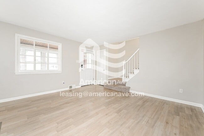 2941 Stafford St, Pittsburgh, PA 15204 - photo 3