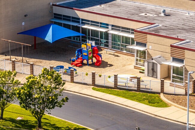 Parker-Bennett-Curry School