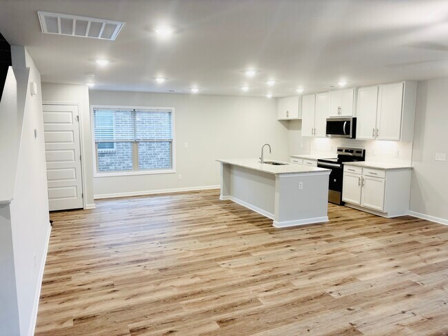 27935 Chalmers Cir, Harvest, AL 35749 - photo 7