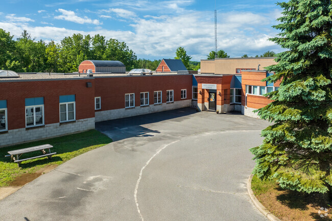 Mast Landing School is a highly rated, public school in Freeport ME.