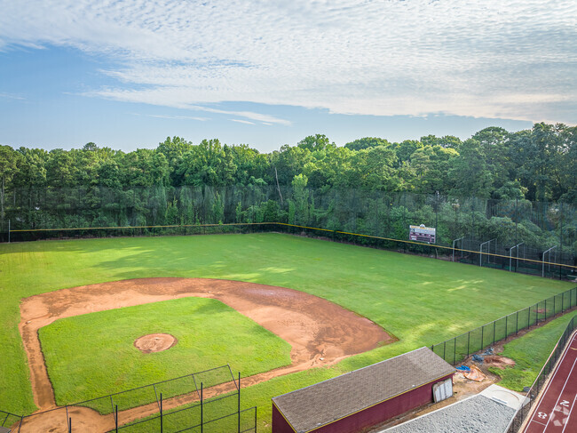 Join the varsity or junior varsity baseball team at the Tucker High School.