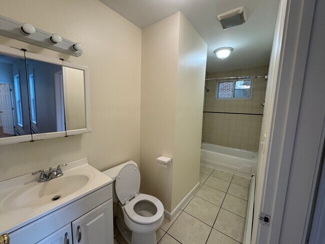 43 Florence St unit 3, Somerville, MA 02145 - photo 7