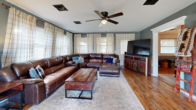 10739 N 25th West Ave, Sperry, OK 74073 - photo 3