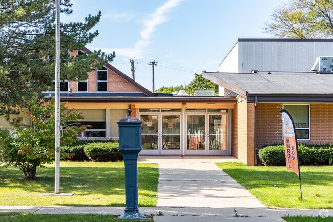 Northwest Lutheran School is a private, Christian school in Milwaukee.