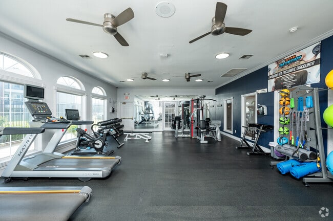 University Village, Muncie, IN 47304 - photo 7