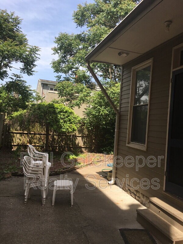 2231 Victor St, Cincinnati, OH 45219