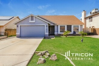 2718 N 87th Ave, Phoenix, AZ 85037