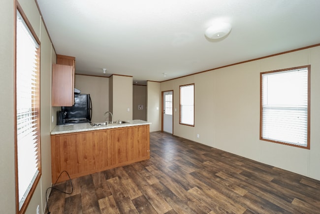 2764 Tx-327, Silsbee, TX 77656 - photo 4