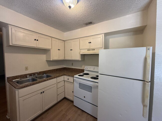 3109 Atkinson Ave unit 219, Killeen, TX 76543 - photo 4