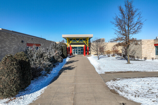 Grey Cloud Elementary School served kids in grades K through 5.