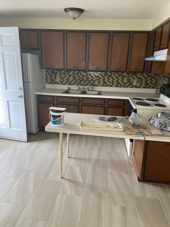 River View Landings, Edgewater, FL 32141 - photo 3