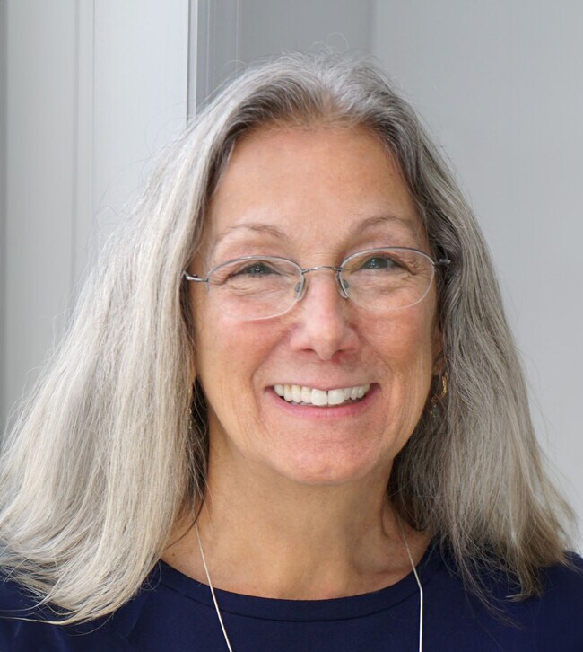 Donna McKenna Edlund